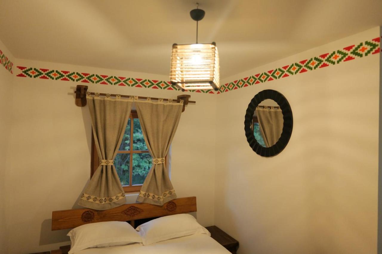 Mosia Dar In Rai Appartement Berbesti Buitenkant foto