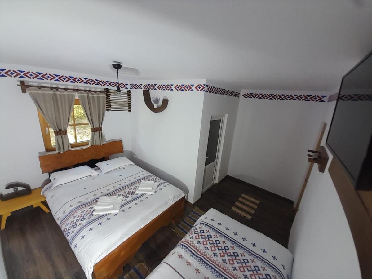 Mosia Dar In Rai Appartement Berbesti Buitenkant foto