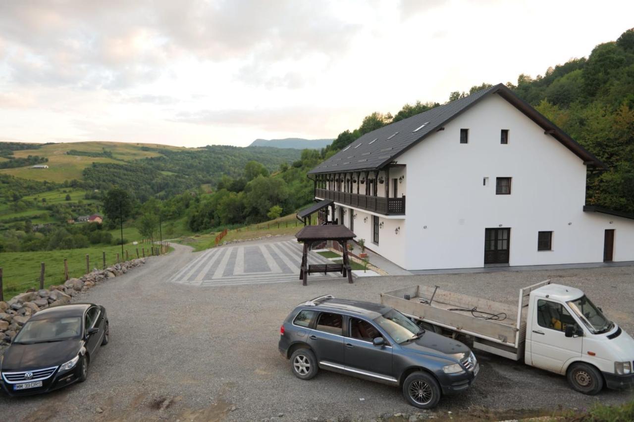Mosia Dar In Rai Appartement Berbesti Buitenkant foto