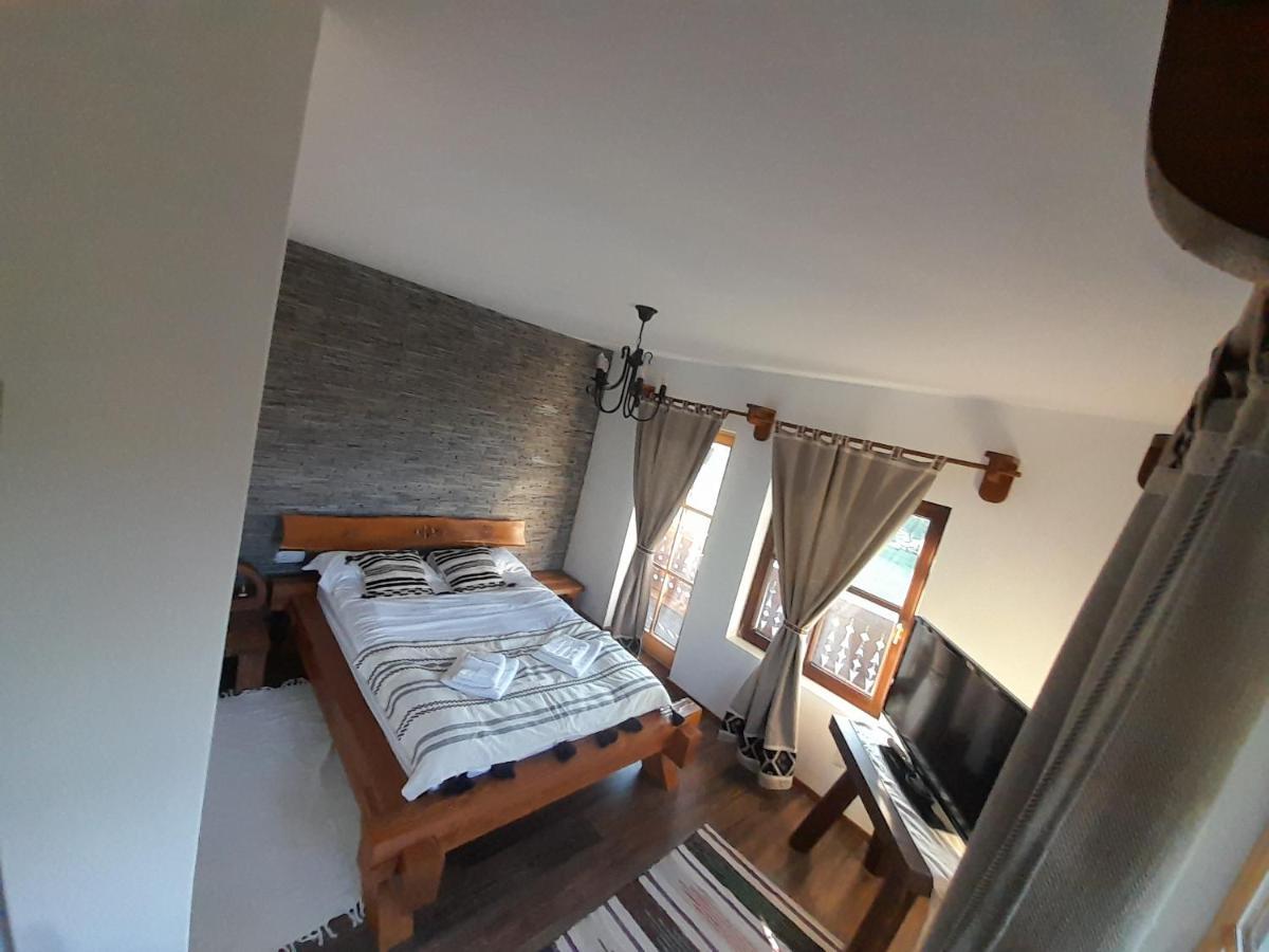 Mosia Dar In Rai Appartement Berbesti Buitenkant foto