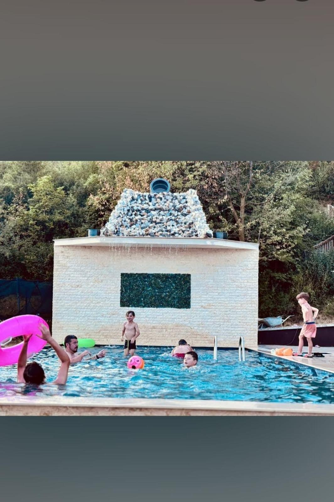 Mosia Dar In Rai Appartement Berbesti Buitenkant foto